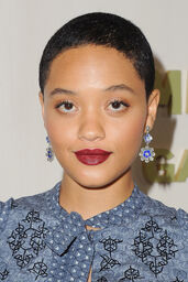 Kiersey Clemons