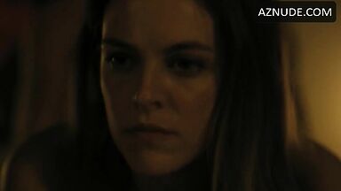 Riley Keough sex scenes in The Girlfriend Experience