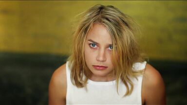 Lesbic scene from movie Bild von ihr