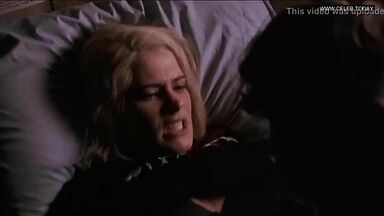 Kristy Swanson and Jennifer Connelly in Higher Learning