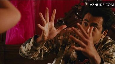 Chantel Silvain and Ava Santana prostitutes in Harold & Kumar Escape From Guantanamo Bay