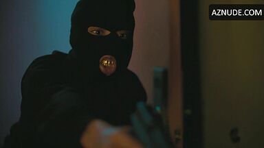 Whores interrupted during oral and orgy