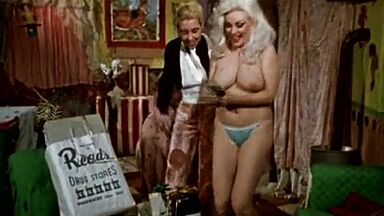 Liz Renay Big Boobs scene in Desperate Living