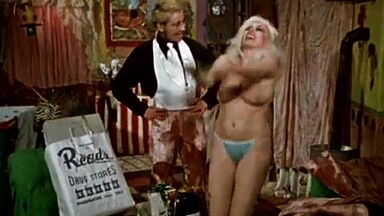 Liz Renay Big Boobs scene in Desperate Living