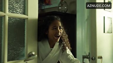 Tatiana Maslany dancing naked in Orphan Black