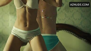 Tatiana Maslany dancing naked in Orphan Black