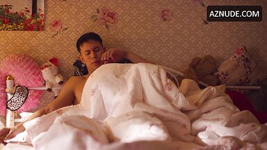 Thanaporn Rattanasasiwimon Scene in 6Ixtynin9: The Series