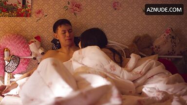 Thanaporn Rattanasasiwimon Scene in 6Ixtynin9: The Series