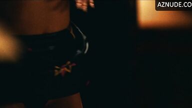 Lily-Rose Sex Scene in The Idol