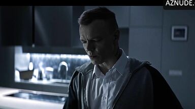 Liliya Moisyeyeva, Sonia Bohosiewicz Sex Scene in Other People