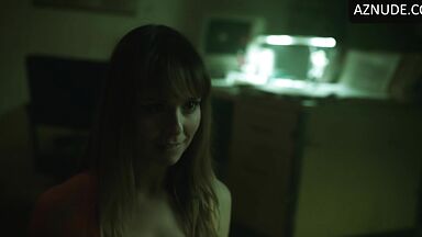 Ariel Rebel violent sex in The Fight Machine