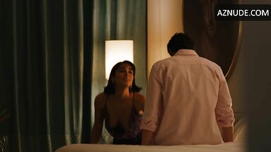 Simona Tabasco blowing dick in The White Lotus