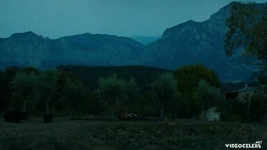 Adele Exarchopoulos sex scene in Revenir (2019)