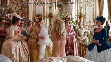 Kirsten Dunst naked and having sex in Marie Antoinette (2006)