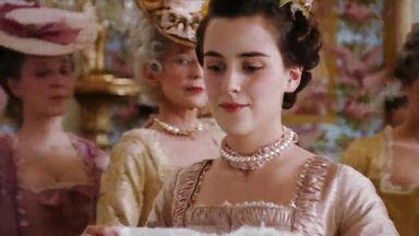 Kirsten Dunst naked and having sex in Marie Antoinette (2006)