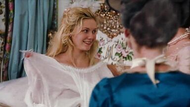 Kirsten Dunst naked and having sex in Marie Antoinette (2006)