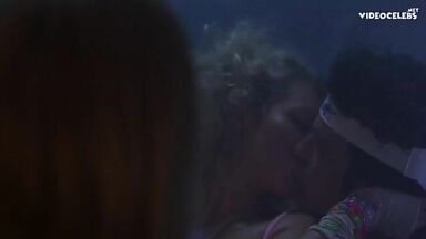 Baelyn Neff sex scene in I-See-You.com (2006)