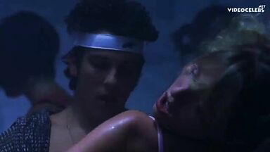 Baelyn Neff sex scene in I-See-You.com (2006)