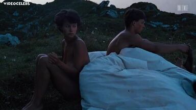 Johanna Lier sex scenes in Hohenfeuer (1985)