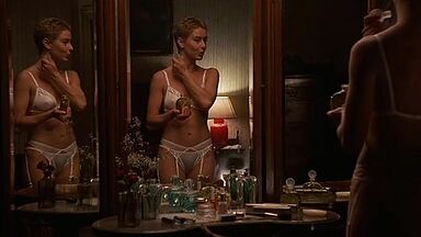 Monica Guerritore and Gilla Novak sex and nude scenes in Fotografando Patrizia (1984)