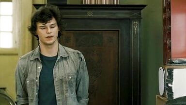 Agnieszka Grochowska and Joanna Majstrak nude scenes in Bez Wstydu (2012)