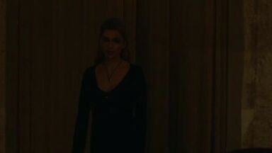 Asia Argento and Miriam Giovanelli nude and sex scenes in Drifters (2011)