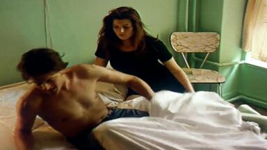 Kim van Kooten sex scenes in Zusje (1995)