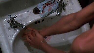 Nastassja Kinski sex scenes in Cat People (1982)