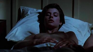 Nastassja Kinski sex scenes in Cat People (1982)