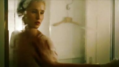 Peri Baumeister sex scene in Tabu-Es ist die Seele ein Fremdes auf Erden (2011)