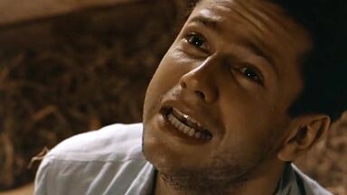 Simone Spoladore sexy scenes in Lavoura Arcaica (2001)