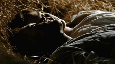 Simone Spoladore sexy scenes in Lavoura Arcaica (2001)