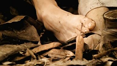 Simone Spoladore sexy scenes in Lavoura Arcaica (2001)