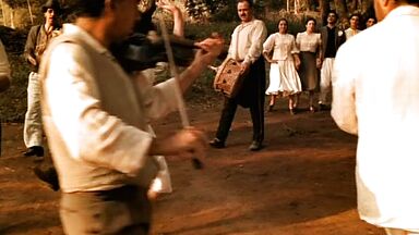 Simone Spoladore sexy scenes in Lavoura Arcaica (2001)