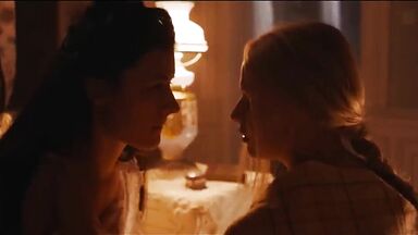 Dana Droppova and Radka Caldová in Slúžka (The Chambermaid)