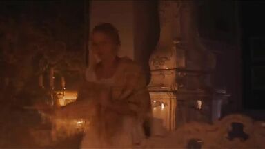 Dana Droppova and Radka Caldová in Slúžka (The Chambermaid)