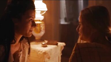 Dana Droppova and Radka Caldová in Slúžka (The Chambermaid)