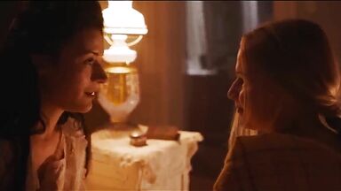 Dana Droppova and Radka Caldová in Slúžka (The Chambermaid)