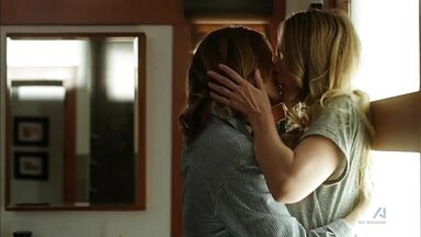 You Me Her - lesbian scene - S3E7