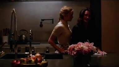 Kristin Davis and Greer Grammer in Deadly Illusions