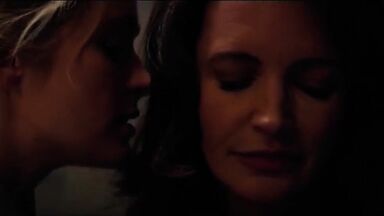 Kristin Davis and Greer Grammer in Deadly Illusions