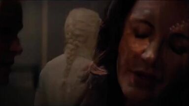 Kristin Davis and Greer Grammer in Deadly Illusions