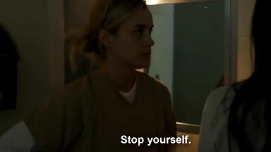 Taylor Schilling and  Laura Prepon as lesbians in Orange Is the New Black