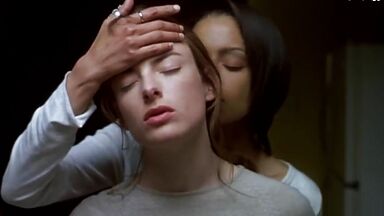 Rachael Crawford and Pascale Bussières lesbic scene in When Night Is Falling (1995)