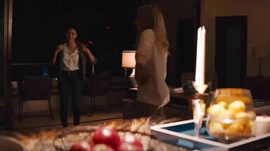 Tori Anderson and Yasmine Al-Bustami lesbic scene in NCIS Hawai