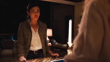 Tori Anderson and Yasmine Al-Bustami lesbic scene in NCIS Hawai