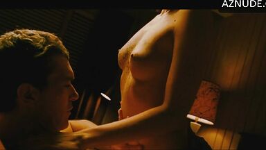 Autumn Reeser hot sex scene in The Bannen Way