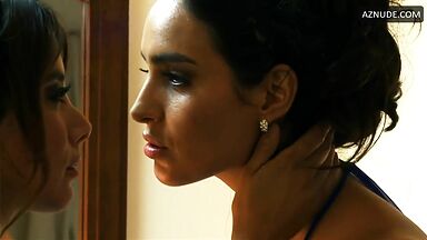 Fernanda Urrejola give herself to a couple