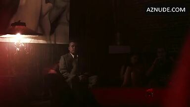 Ray Liotta watching hot stripper's dance