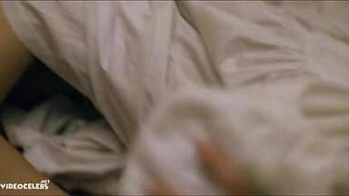 Kate Winslet and Saoirse Ronan hot lesbic scene